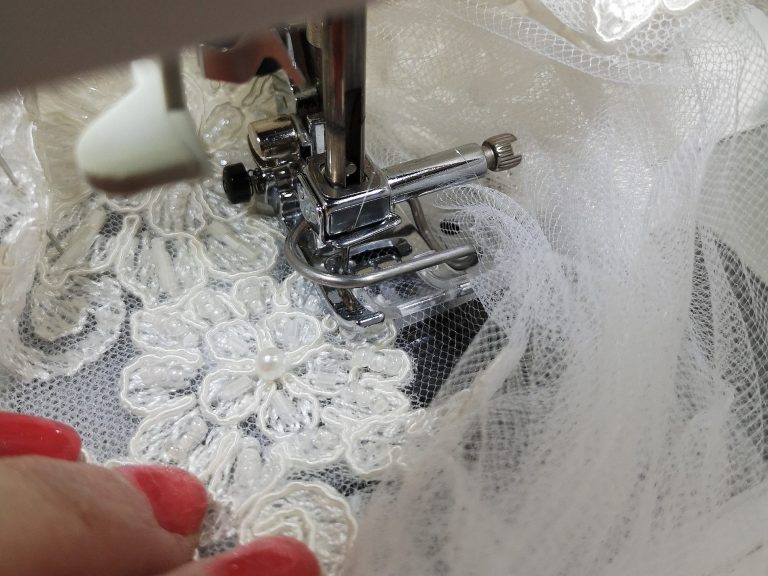 robe de mariee sur mesure Saint Etienne